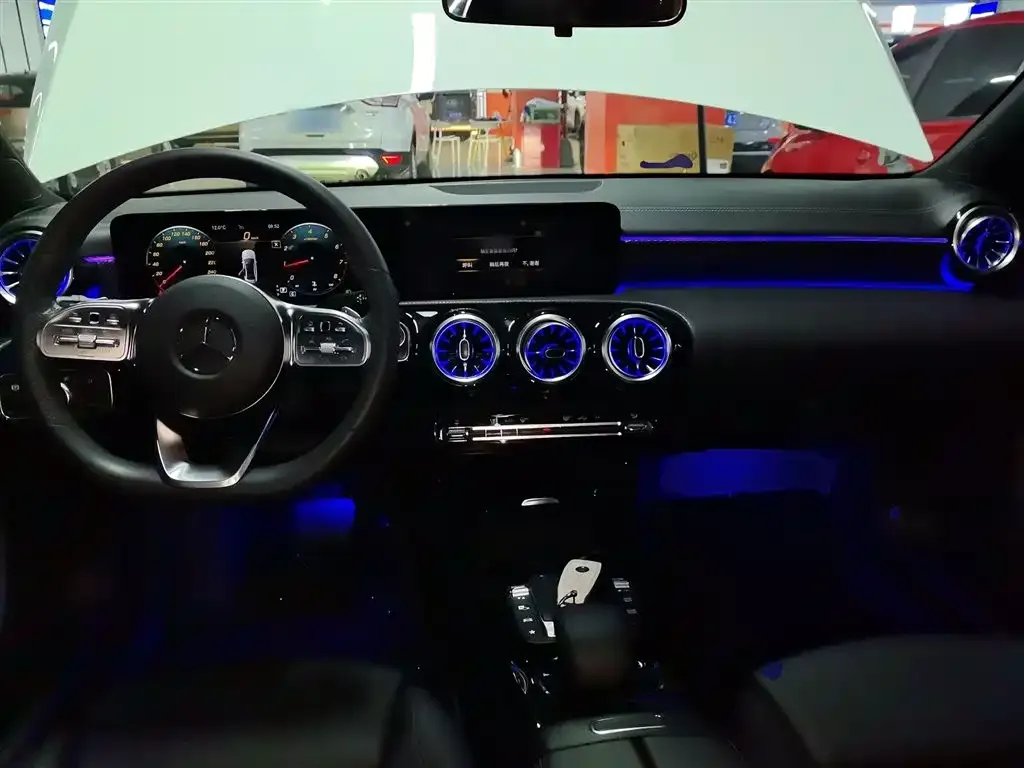 Mercedes-Benz A-Class 2022 из CN, фото 3