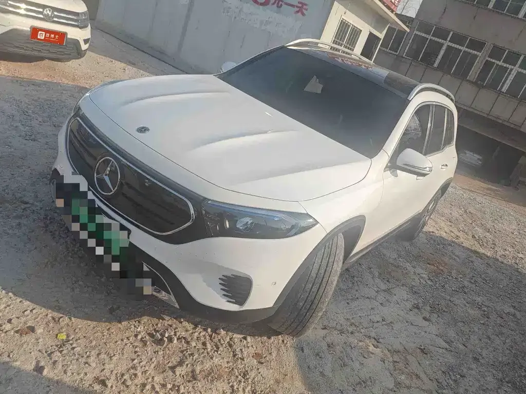 Mercedes-Benz EQB 2023 из CN, фото 1