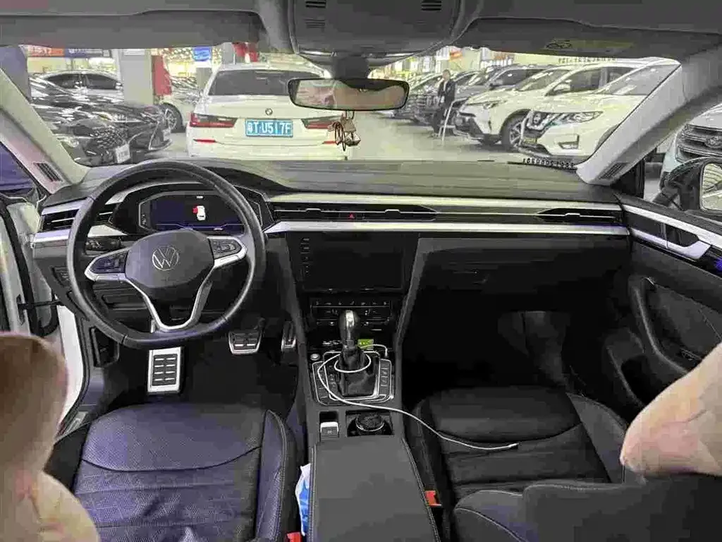 Volkswagen CC 2024 из CN, фото 6