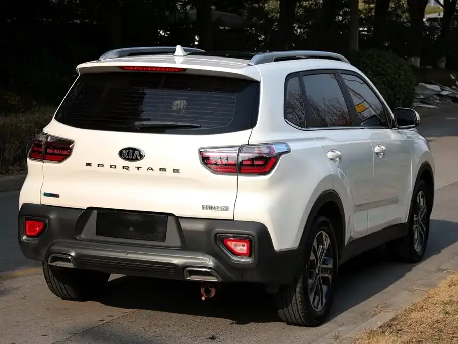 Kia Sportage — фото 5
