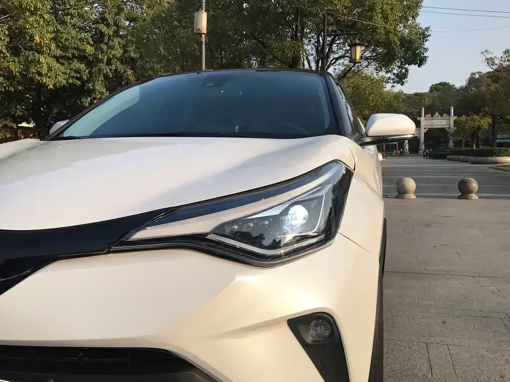 Toyota C-HR 2022 из CN, фото 3