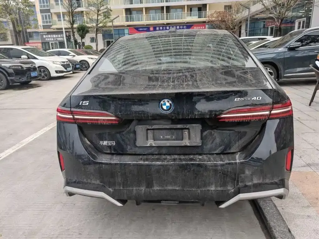 BMW i5 2025 из CN, фото 9
