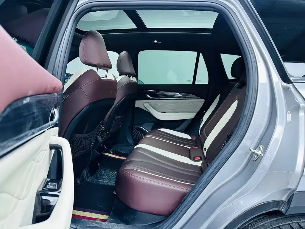 Geely Xingyue L 2023 из CN, фото 5