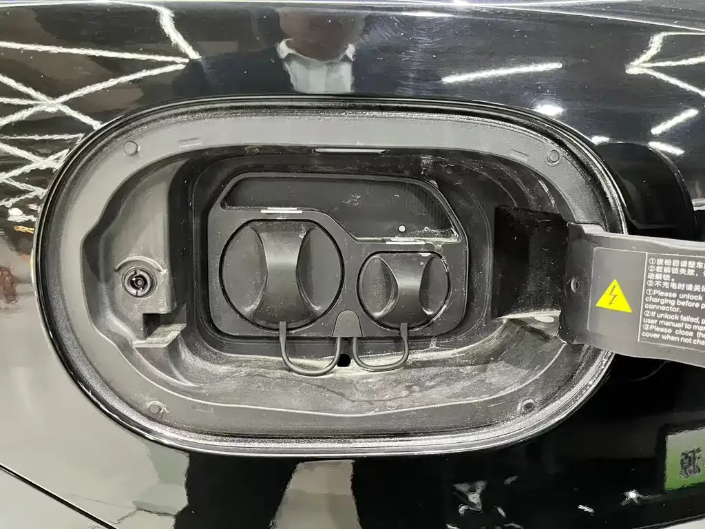 BYD Seal 05 DM-i — фото 7