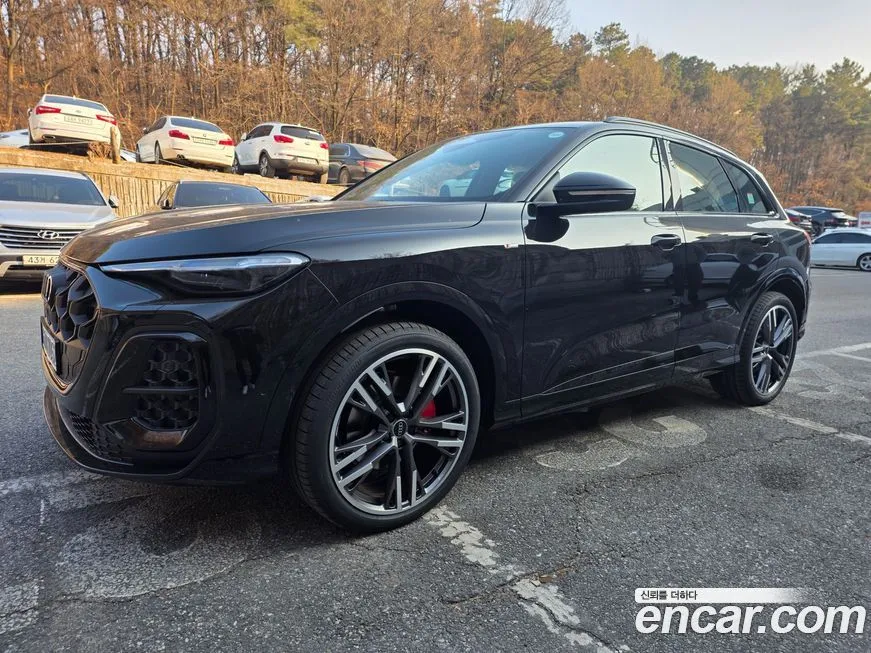 Audi Q5 2025 из KR, фото 10