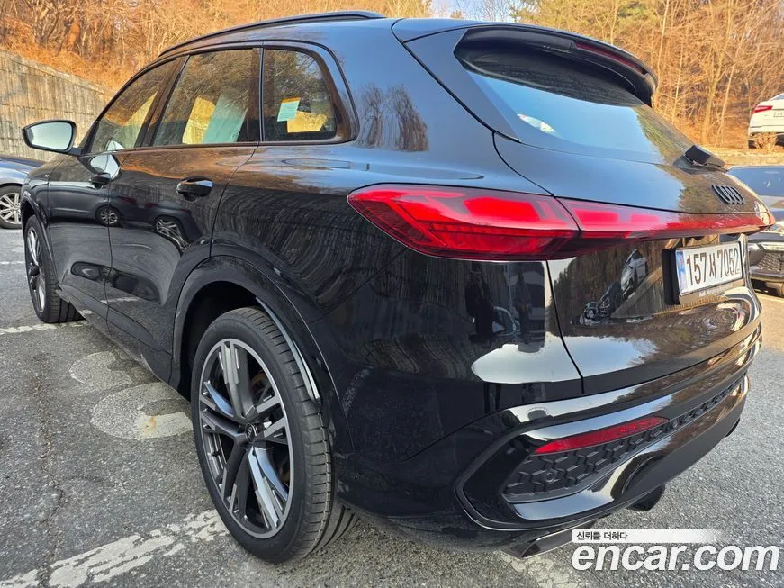 Audi Q5 2025 из KR, фото 7