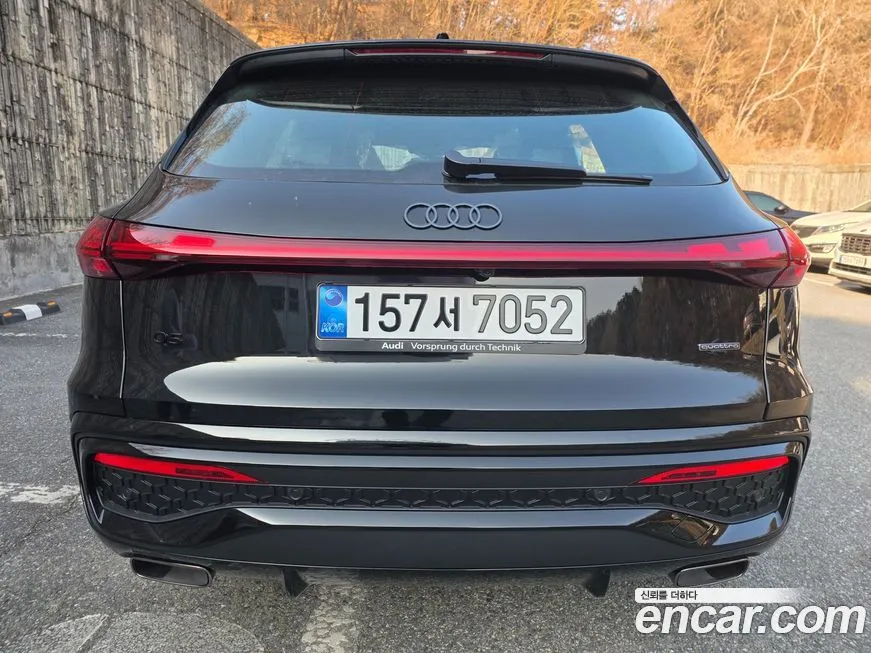 Audi Q5 2025 из KR, фото 4