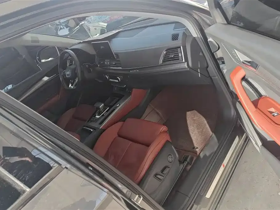 Audi Q5L 2021 из CN, фото 9