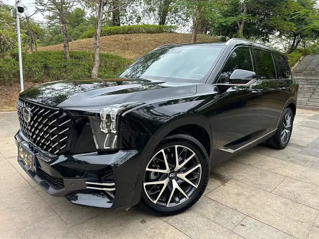 GAC Motor Trumpchi GS8 — фото 1