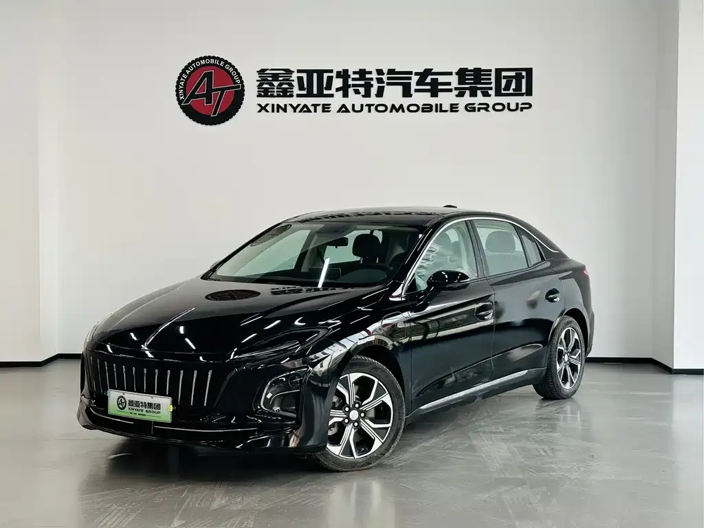 Hongqi E-QM5 — фото 1