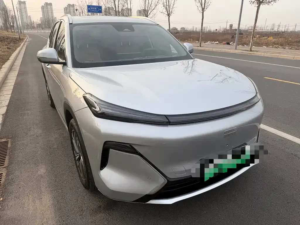 Geely Galaxy Xingjian 7 2025 из CN, фото 3