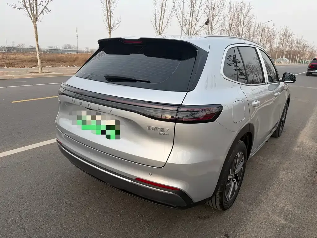 Geely Galaxy Xingjian 7 2025 из CN, фото 9
