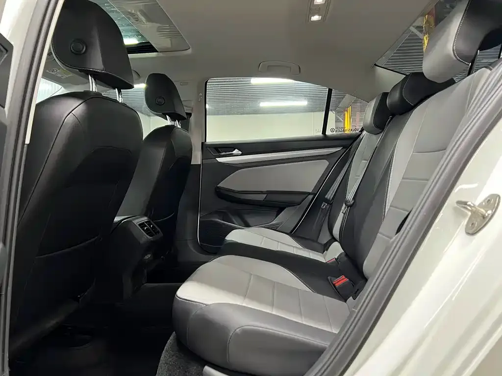 Volkswagen Bora 2025 из CN, фото 7