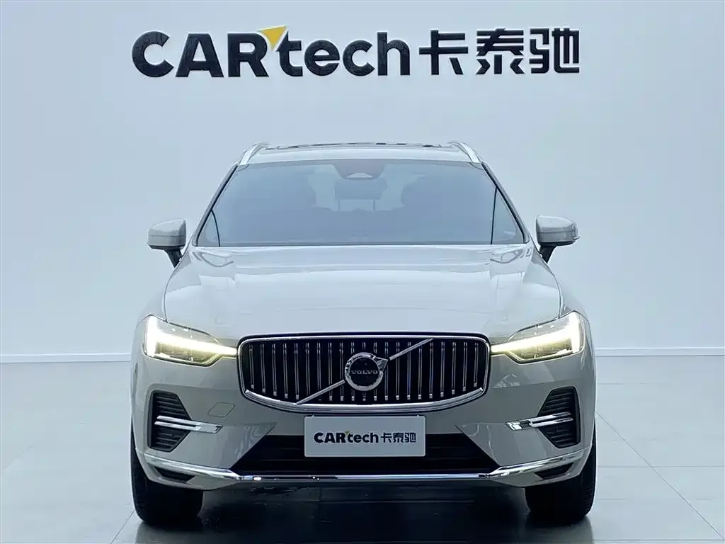 Volvo XC60 — фото 2