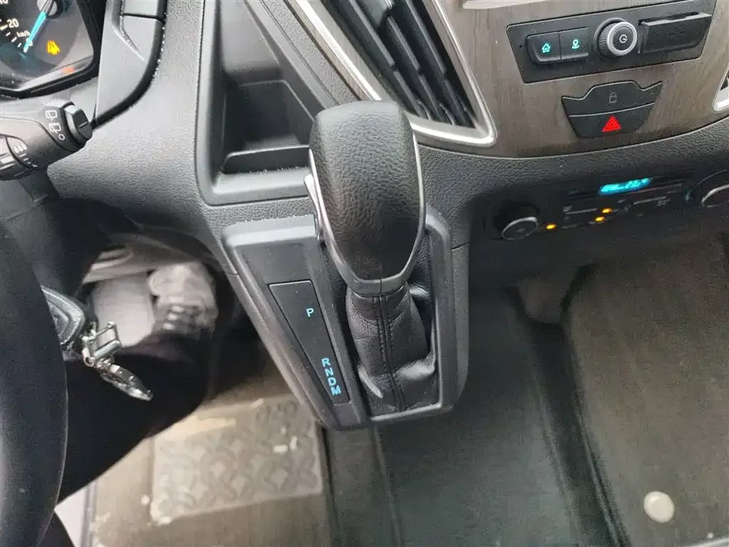 Ford Tourneo 2021 из CN, фото 7