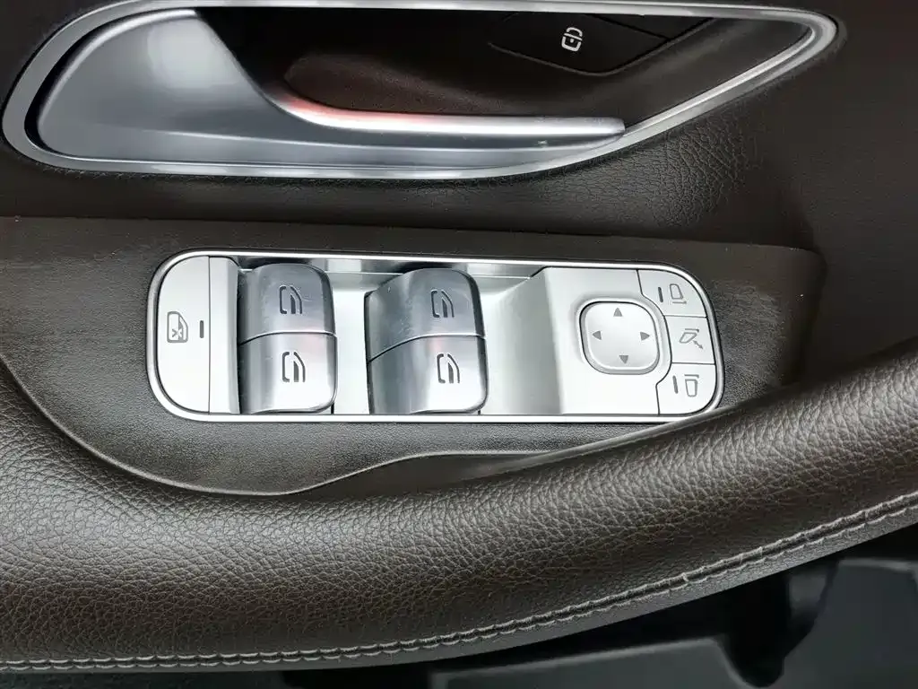 Mercedes-Benz GLS 2023 из CN, фото 10