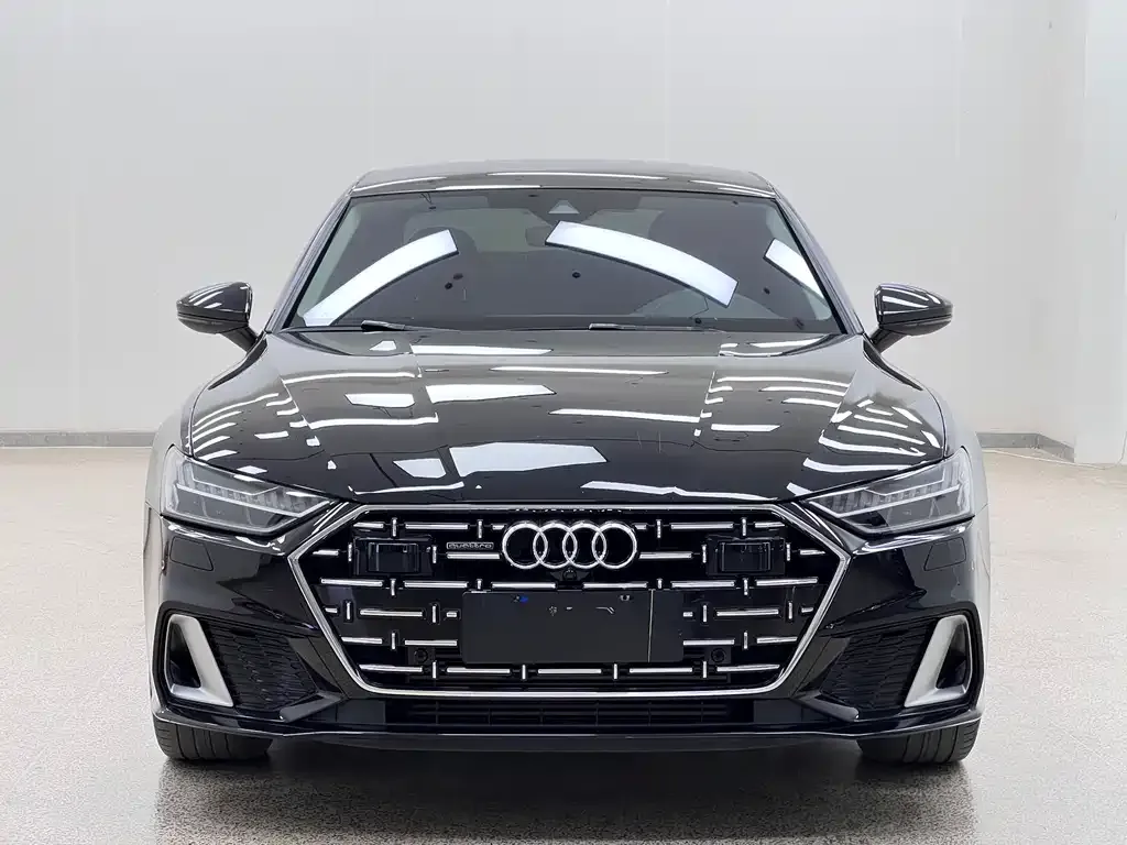 Audi A7L — фото 2