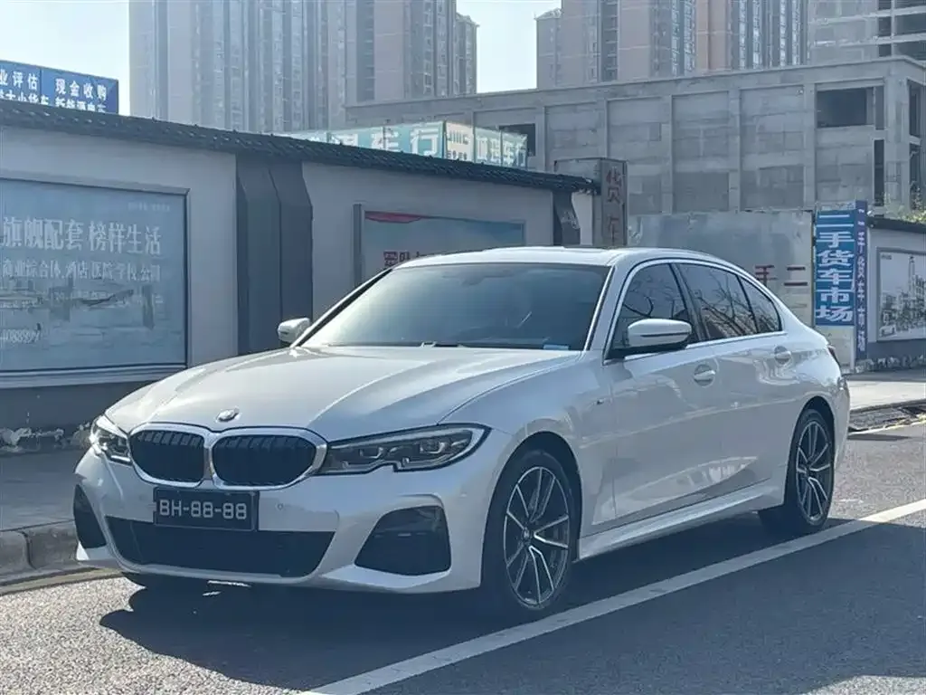 BMW 3 Series — фото 1