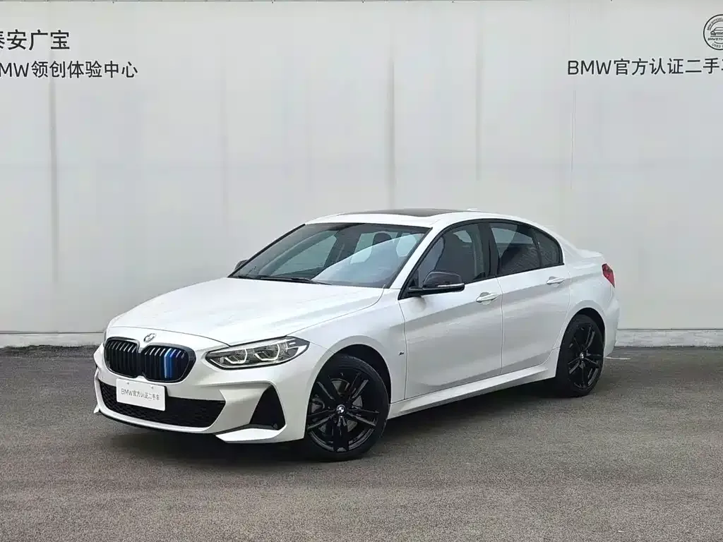 BMW 1 Series — фото 1