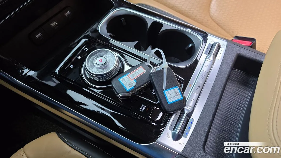 Kia Carnival — фото 10