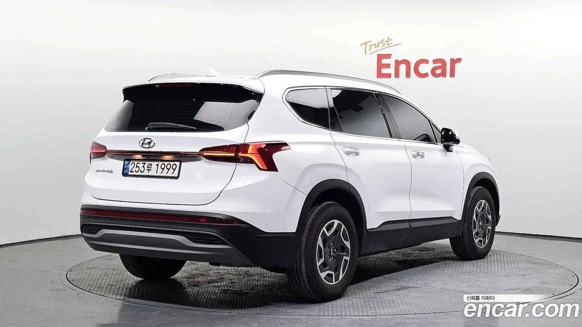 Hyundai Santafe 2023 из KR, фото 8