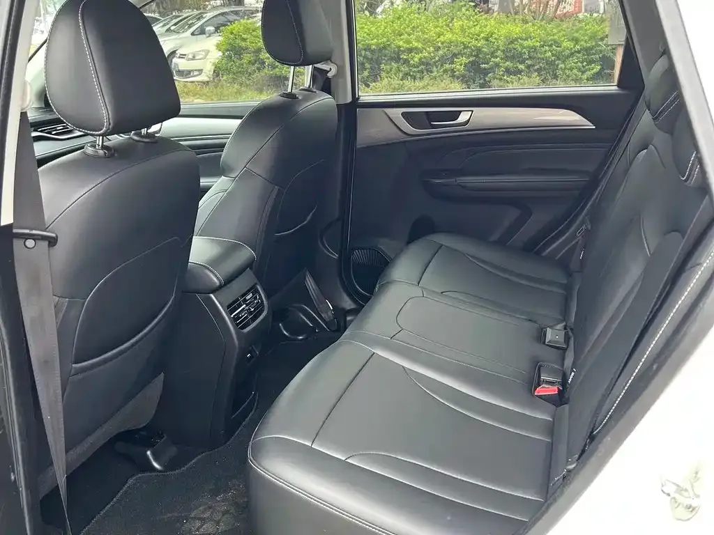 Haval M6 2021 из CN, фото 2