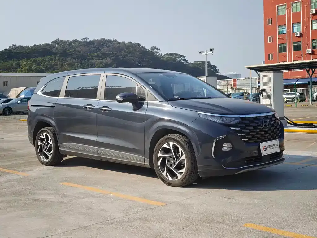 Hyundai Custo — фото 4