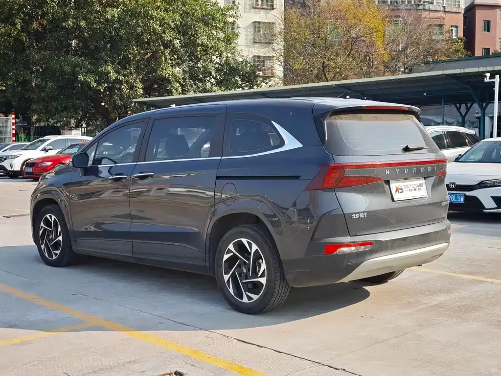 Hyundai Custo — фото 10