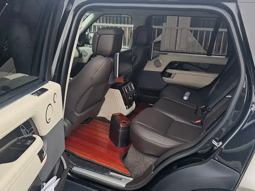Land Rover Range Rover 2022 из CN, фото 3