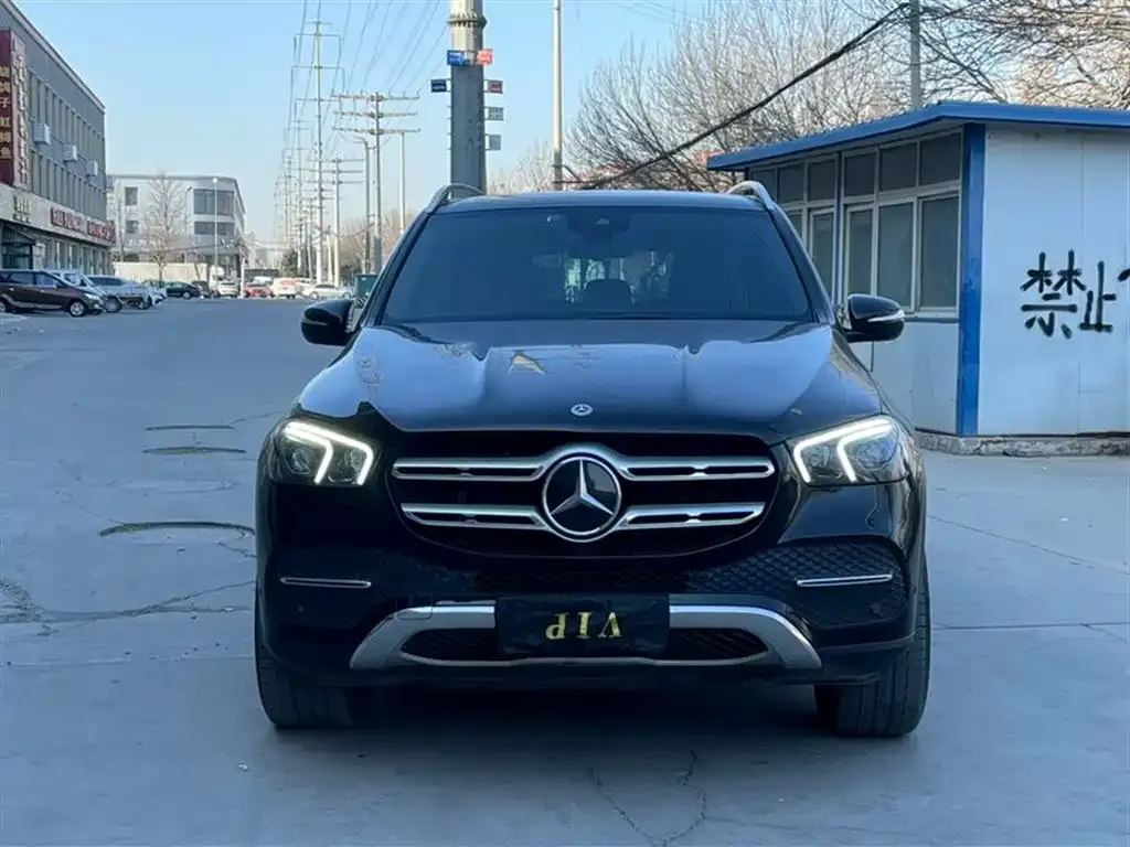 Mercedes-Benz GLE — фото 9