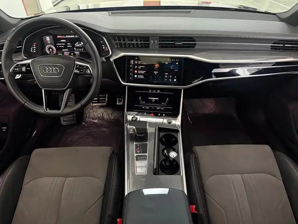 Audi A6L 2024 из CN, фото 3