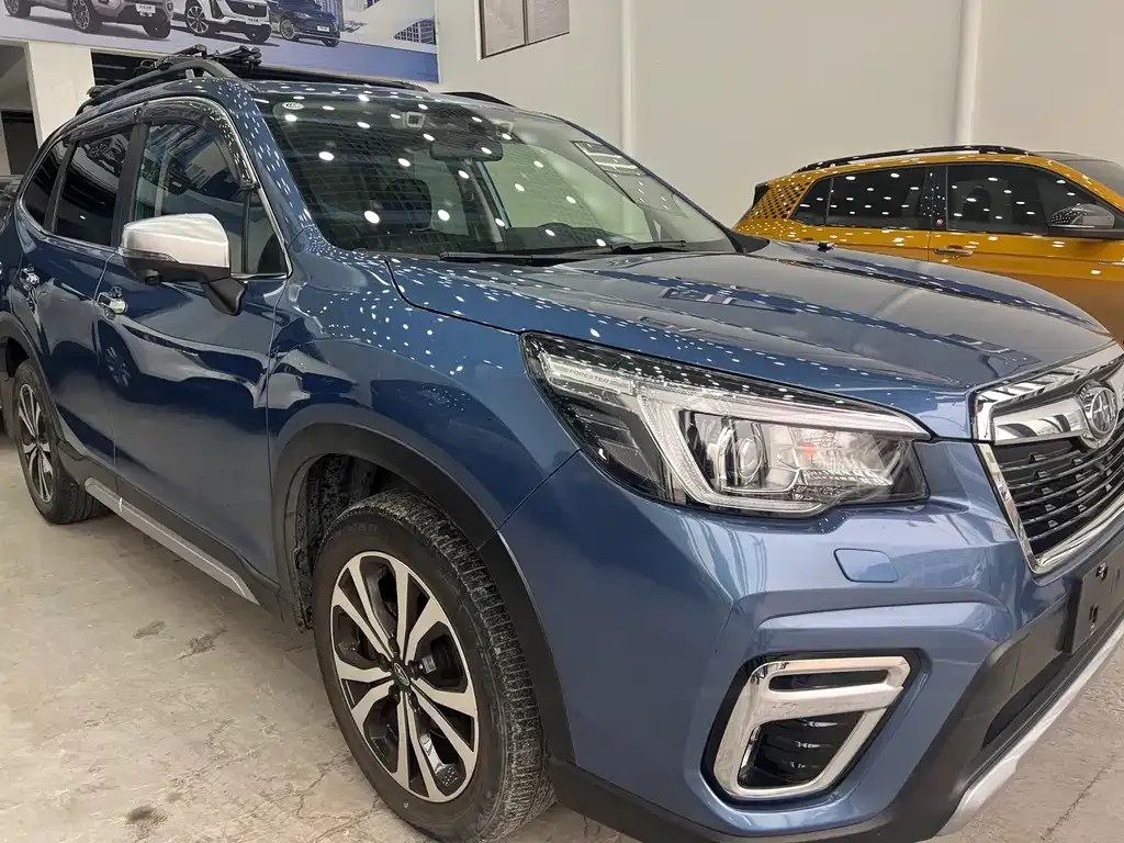 Subaru Forester — фото 6