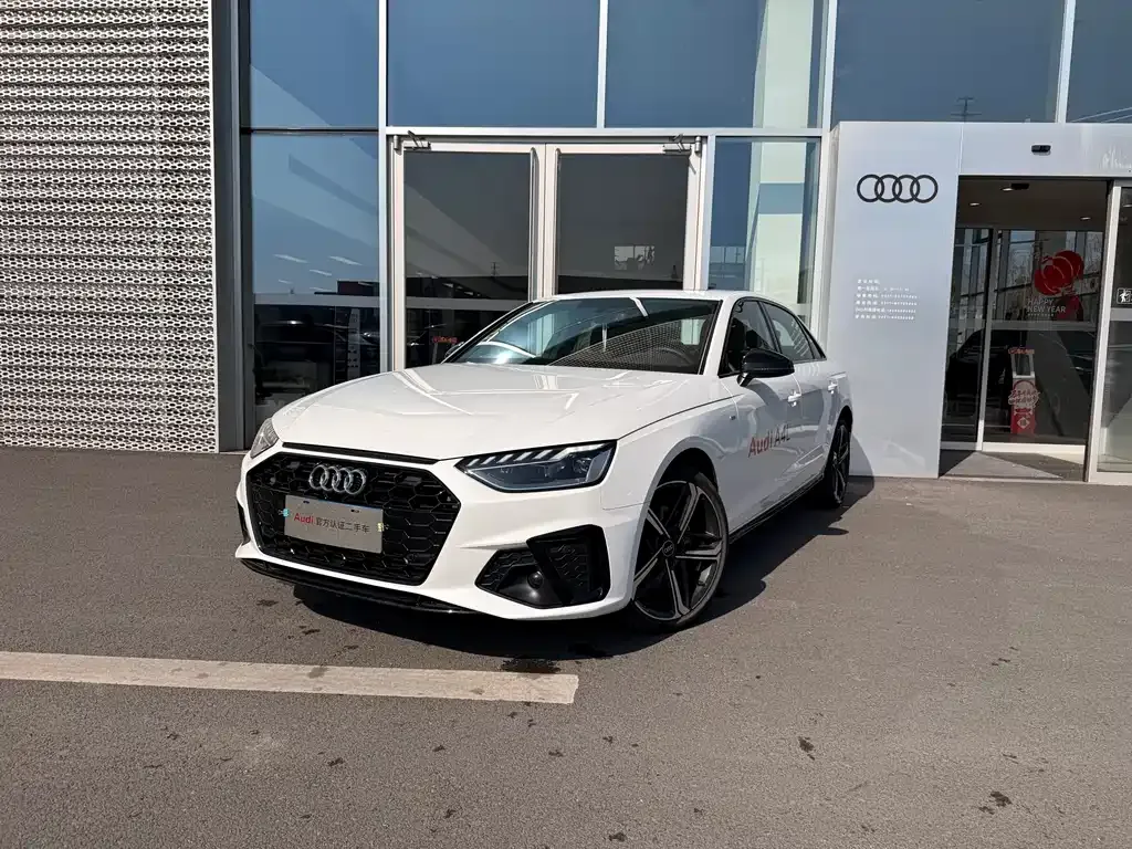 Audi A4L 2024 из CN, фото 1