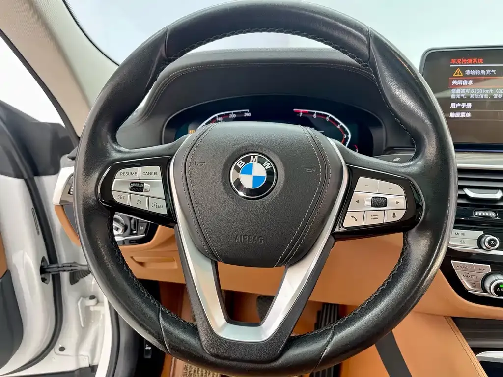 BMW 6 Series GT 2022 из CN, фото 4