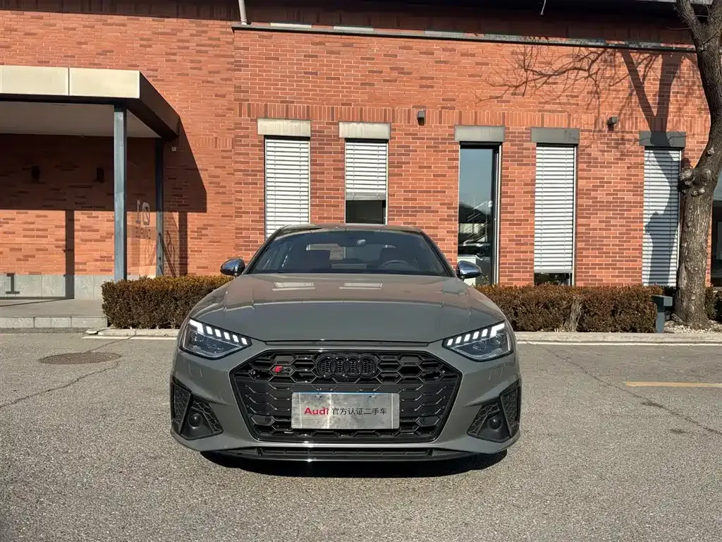 Audi S4 — фото 10