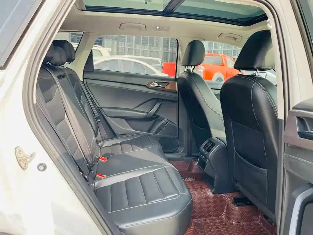 Volkswagen Tharu 2021 из CN, фото 4
