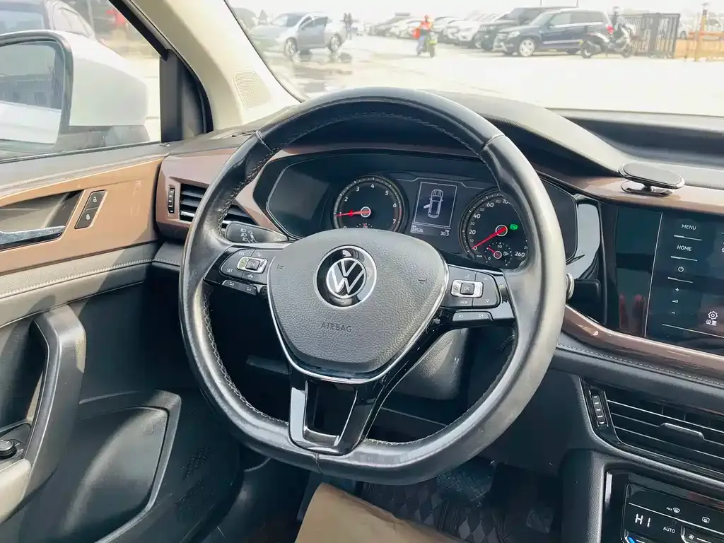 Volkswagen Tharu 2021 из CN, фото 10