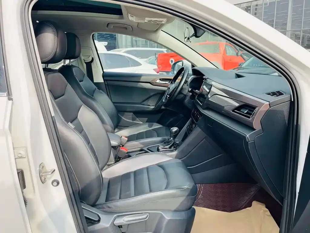 Volkswagen Tharu 2021 из CN, фото 9