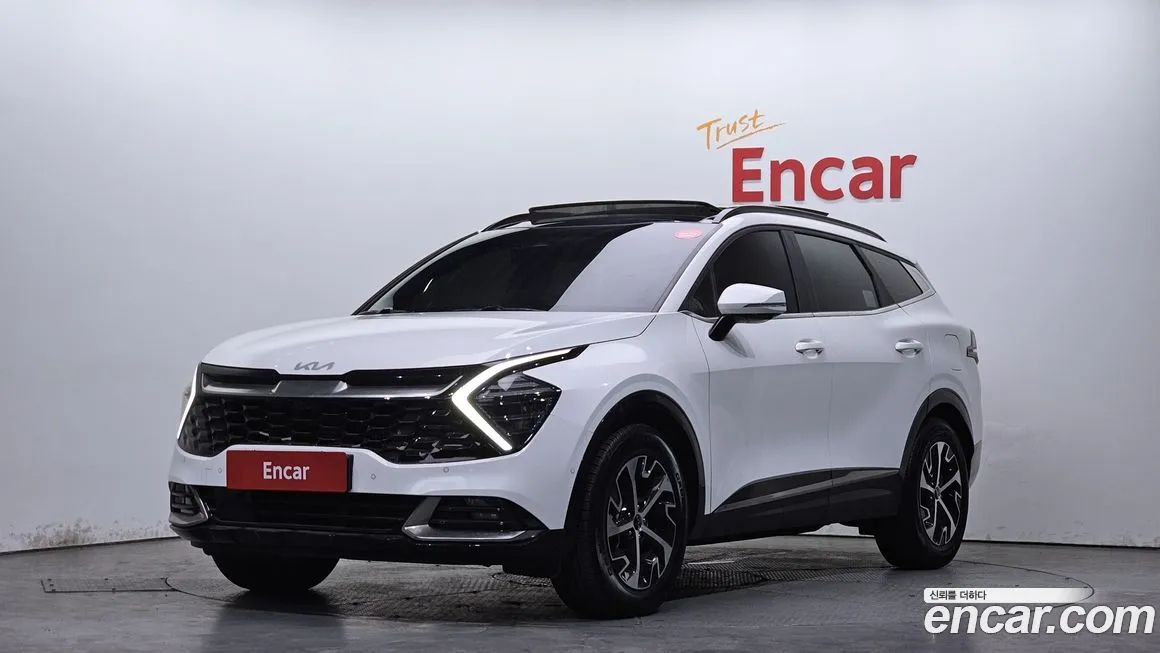 Kia Sportage — фото 1