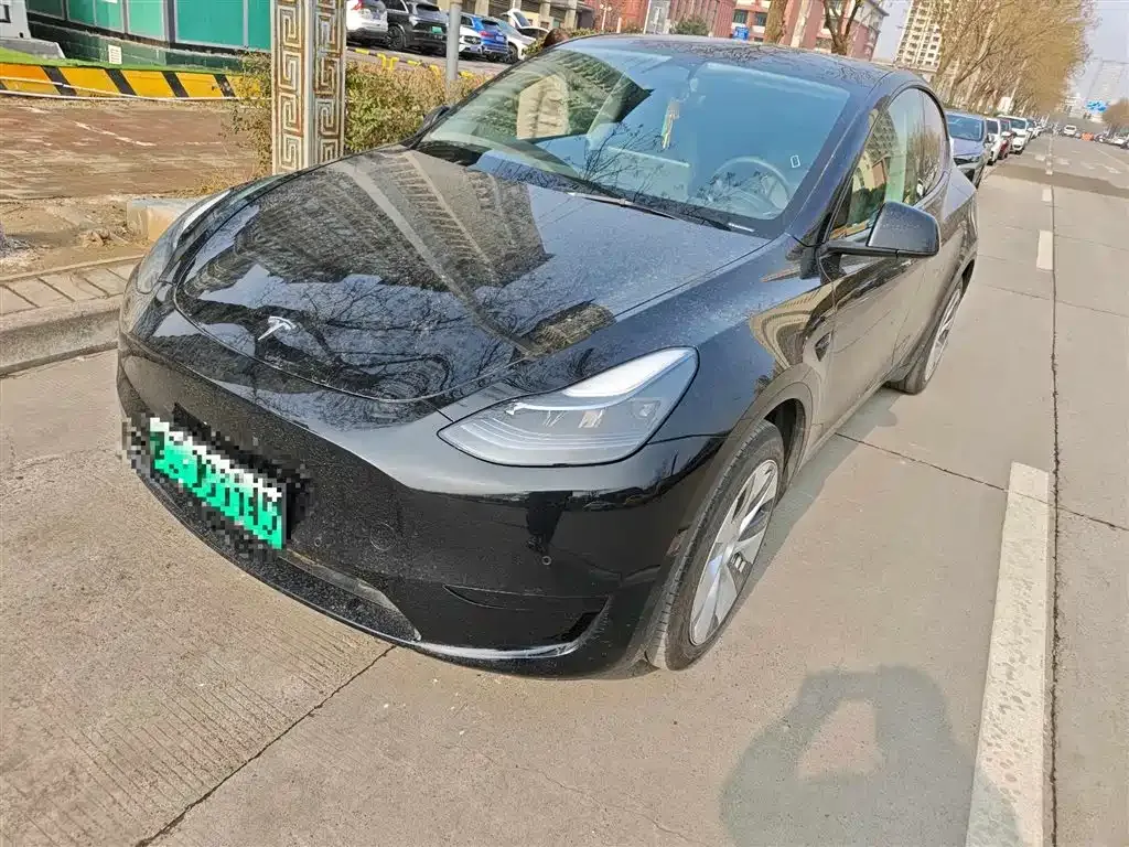 Tesla Model Y 2023 из CN, фото 1