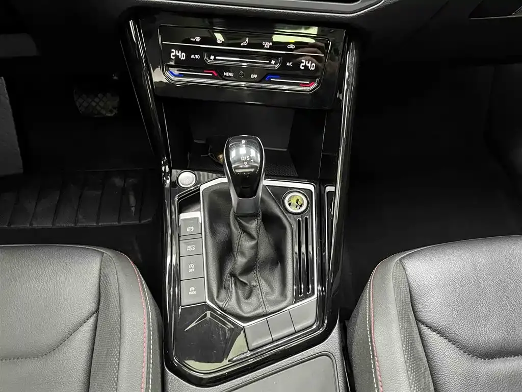 Volkswagen Tayron 2022 из CN, фото 9