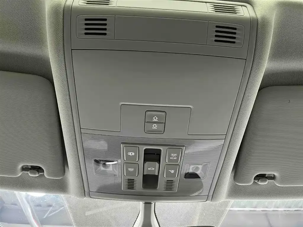 Volkswagen Tayron 2022 из CN, фото 10