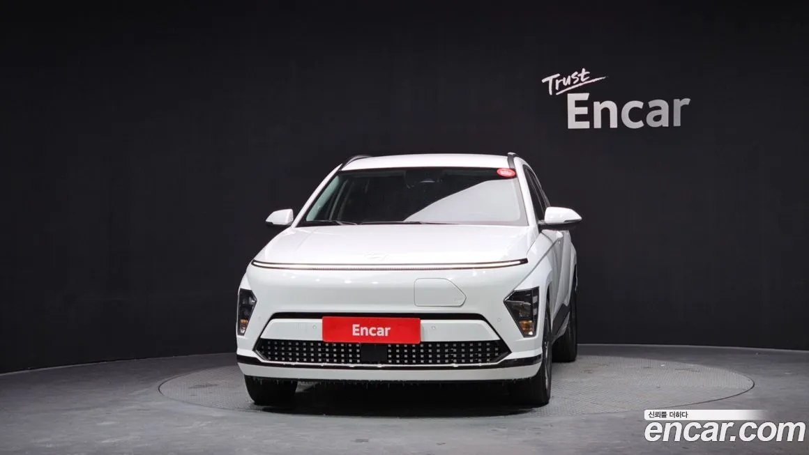 Hyundai Kona 2023 из KR, фото 2