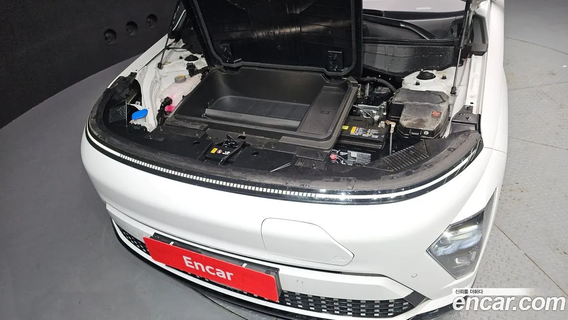 Hyundai Kona 2023 из KR, фото 8