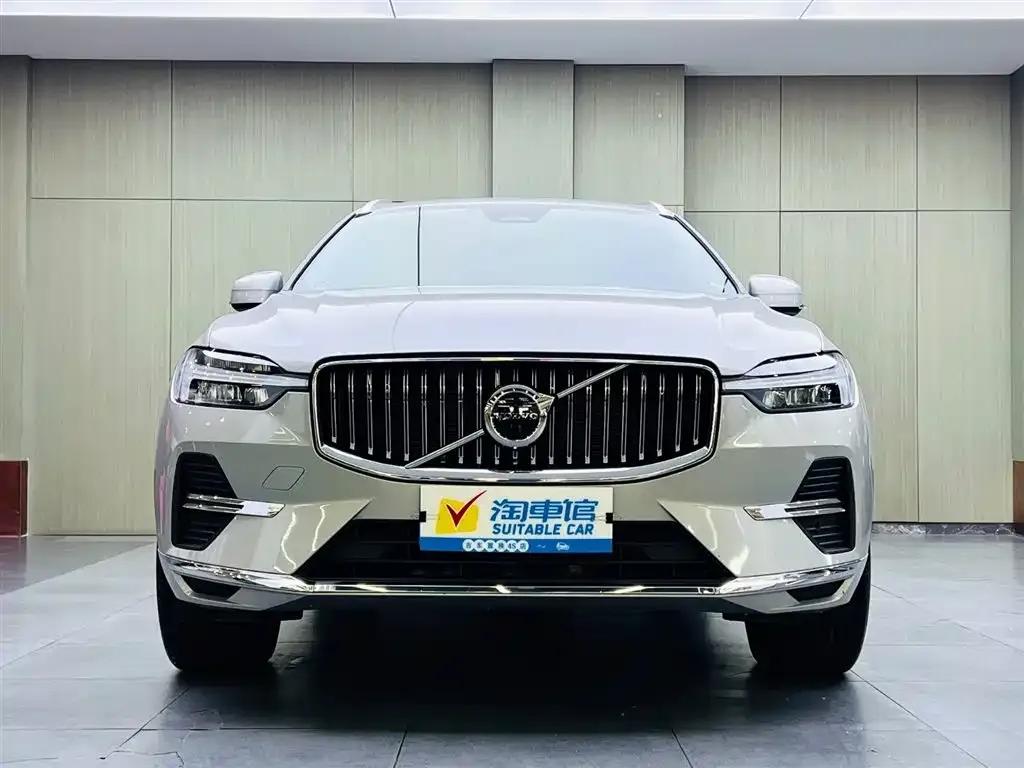 Volvo XC60 — фото 3