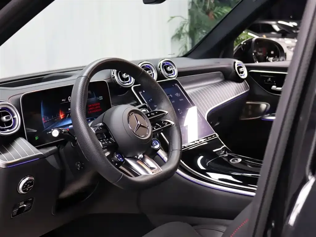 Mercedes-Benz GLC AMG — фото 8