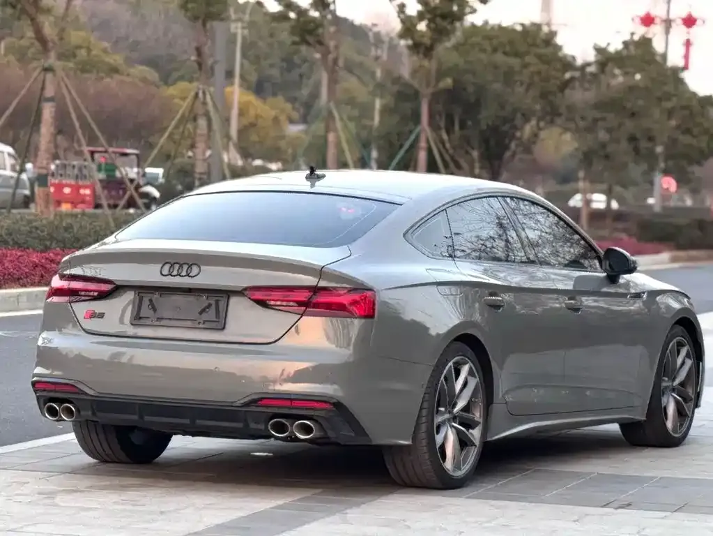 Audi S5 — фото 5