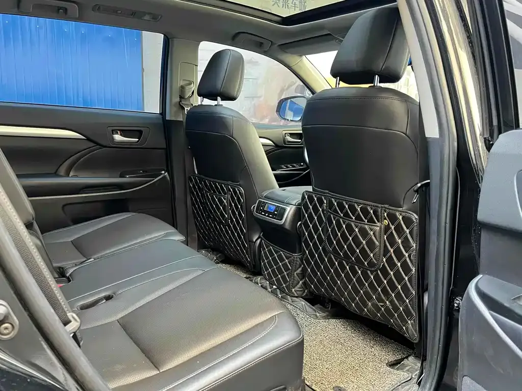 Toyota Highlander 2021 из CN, фото 6
