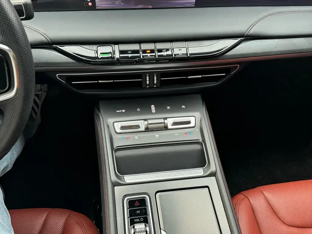 Lincoln Z 2024 из CN, фото 6