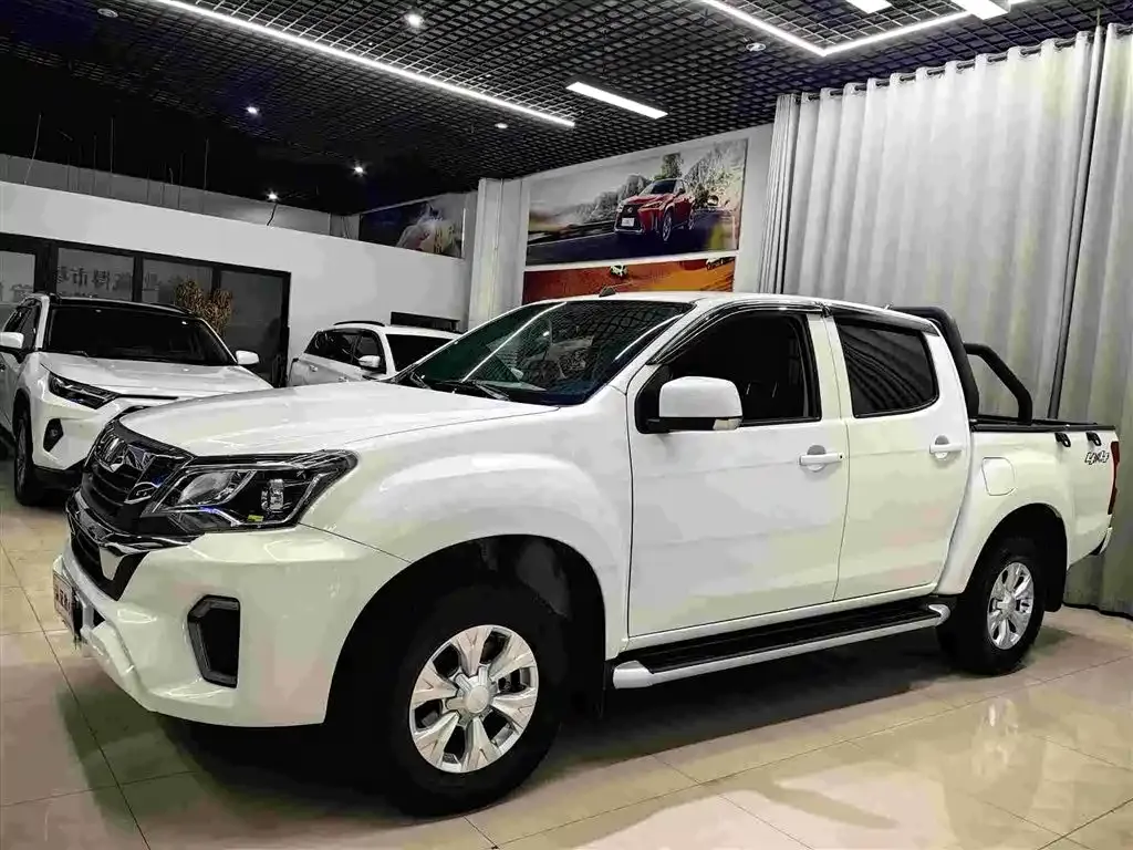 Isuzu RE-MAX